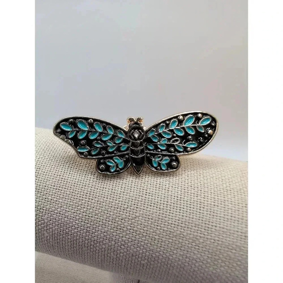 Turquoise Gold Enamel Butterfly Brooch With Intricate Details - Picture 1 of 3